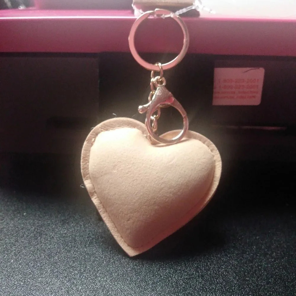 Heart Snake Pattern Puffy Bling Keychain - Picture 3 of 3